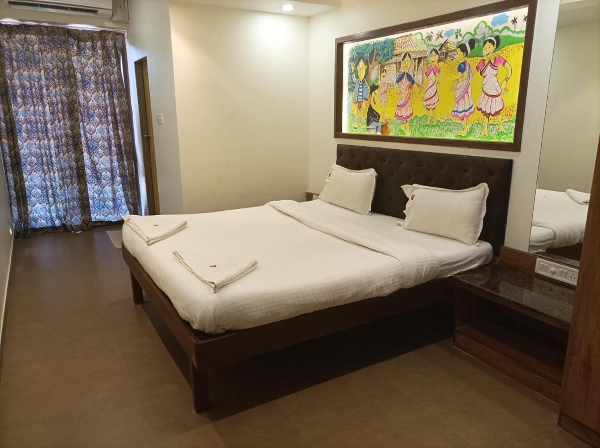 Ronaldos Old Goa Hotel Panadzsi Kültér fotó